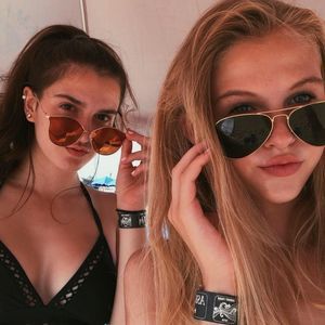 Meet your Posher, Brooke